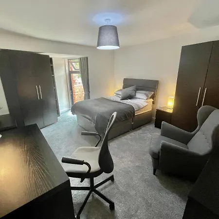 Garden View - 2 Bedroom Bungalow Semesterbostad *